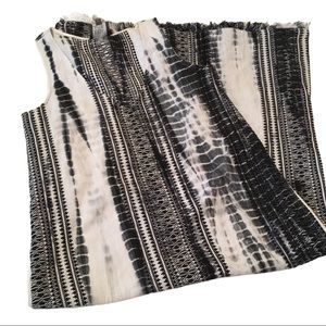 Leo&Sage sleeveless dress with tie dye details